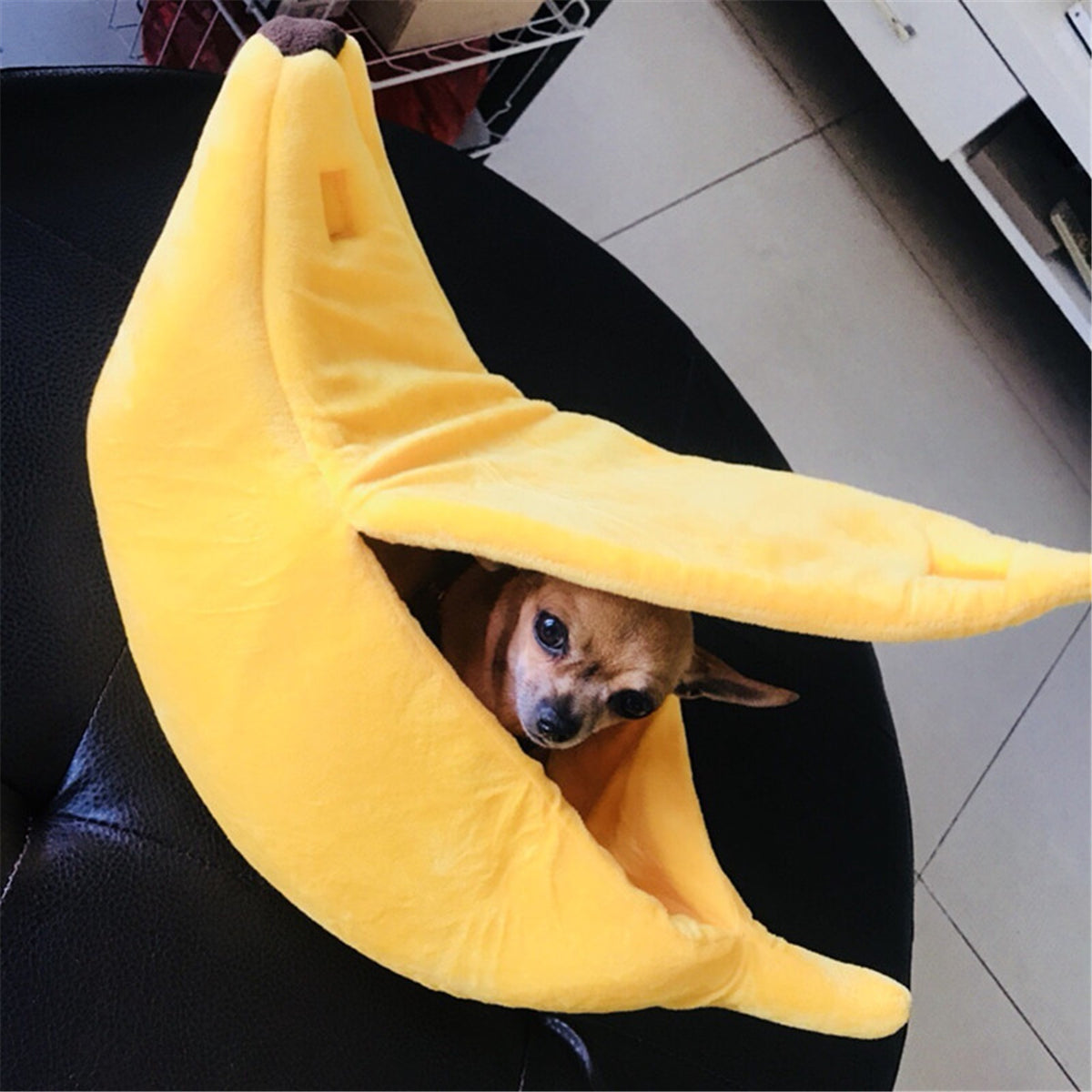 Banana Pet Bed Cute Plush Fruit-Shaped Cozy Dog Cat Sleeping Sofa